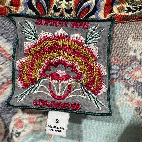 JOHNNY WAS Henley Size Small - Picture 4 of 5